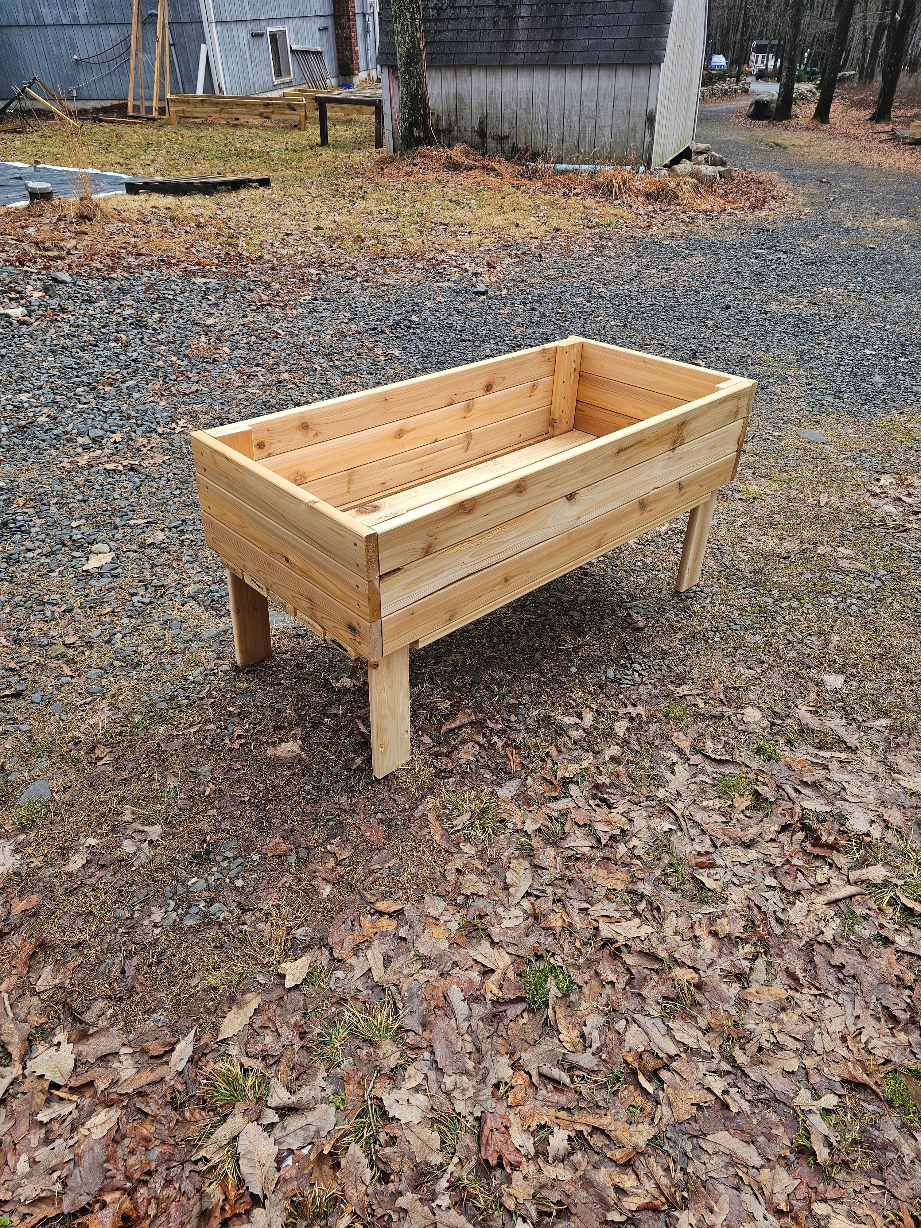 Raised Planter - Ceder